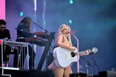 Megan Moroney Denver Show Stopped After Illness at Ball Arena