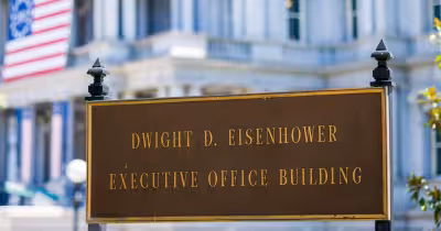 Donald Trump Eob Painting Project advances as White House shifts control