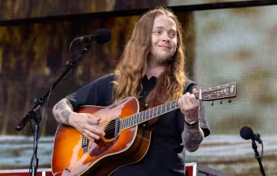 Billy Strings Struck By An Object During A Concert In Fishers