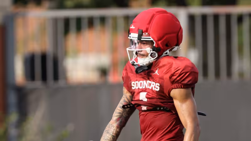 Isaiah Sategna III returns to Oklahoma as Los Angeles Angels of the SEC's receiving load