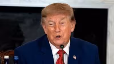 Executive Privilege opinion widens Trump's shield for private advisers