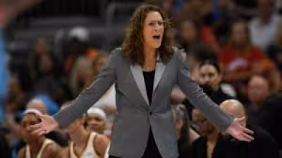 Stephanie White pushes back on criticism after Sophie Cunningham foul in Wnba Fever