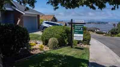 Mortgage Rates Rise Wednesday as 30-Year Fixed Reaches 6.65%