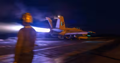 Uss Abraham Lincoln families describe shortages, fatigue on extended deployment