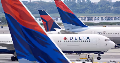Law Enforcement Delta Flight Atlanta Responds After In-Flight Dispute