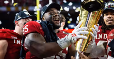 Curt Cignetti watch as Tyrique Tucker lifts Indiana to title celebration