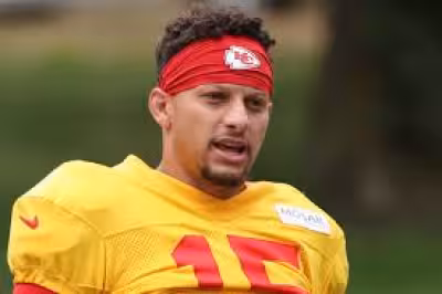 Justin Fields not starting Saturday as Andy Reid sorts Chiefs' preseason plans