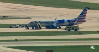 American Airlines Chicago Airport Emergency After Flight 386 Blows Two Tires