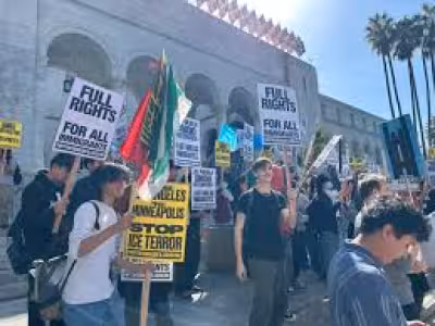 Los Angeles Unified School District patrols watch for ICE before classes begin