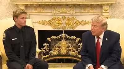 Trump Lifeguard meeting spotlights viral rescue and White House praise