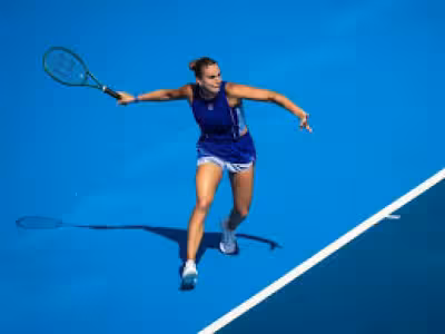 Sabalenka powers past Wang Xinyu in Cincinnati; Bouzkova looms next