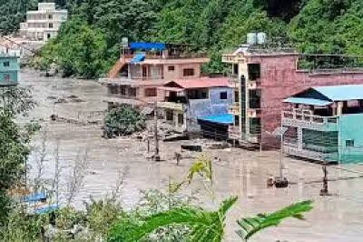 At least nine killed in Nepal border floods and mudslide as rescue races on