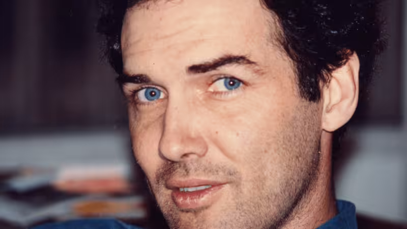 Judd Apatow directs Netflix's Norm Macdonald documentary for October 16