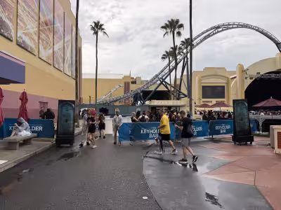 Hhn’s Keyholder Bar is really a snack stand at Universal Studios Florida