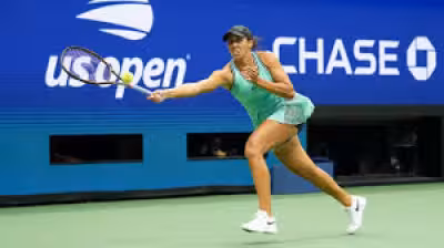 Ben Shelton Us Open push stalled by rain as Hurkacz battle reaches a tiebreak