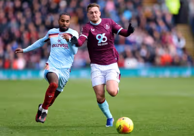 Swansea Vs Burnley: Vitor Matos weighs Cabango call before 3pm kickoff