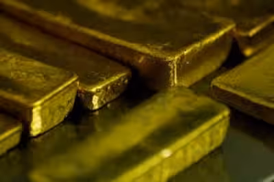 Gold Price Today slips to $4,275 as markets watch the Federal Reserve