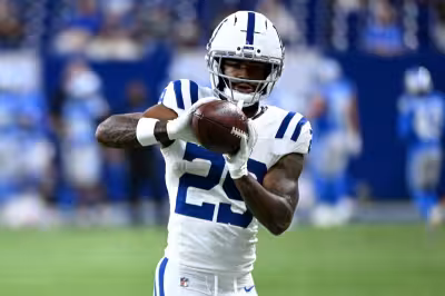 Colts Qb setting: Kenneth Harris elevated, Austin Ajiake ruled out for Sunday