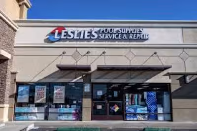 Leslie's Pool Supplies files prearranged Chapter 11, will close 76 stores
