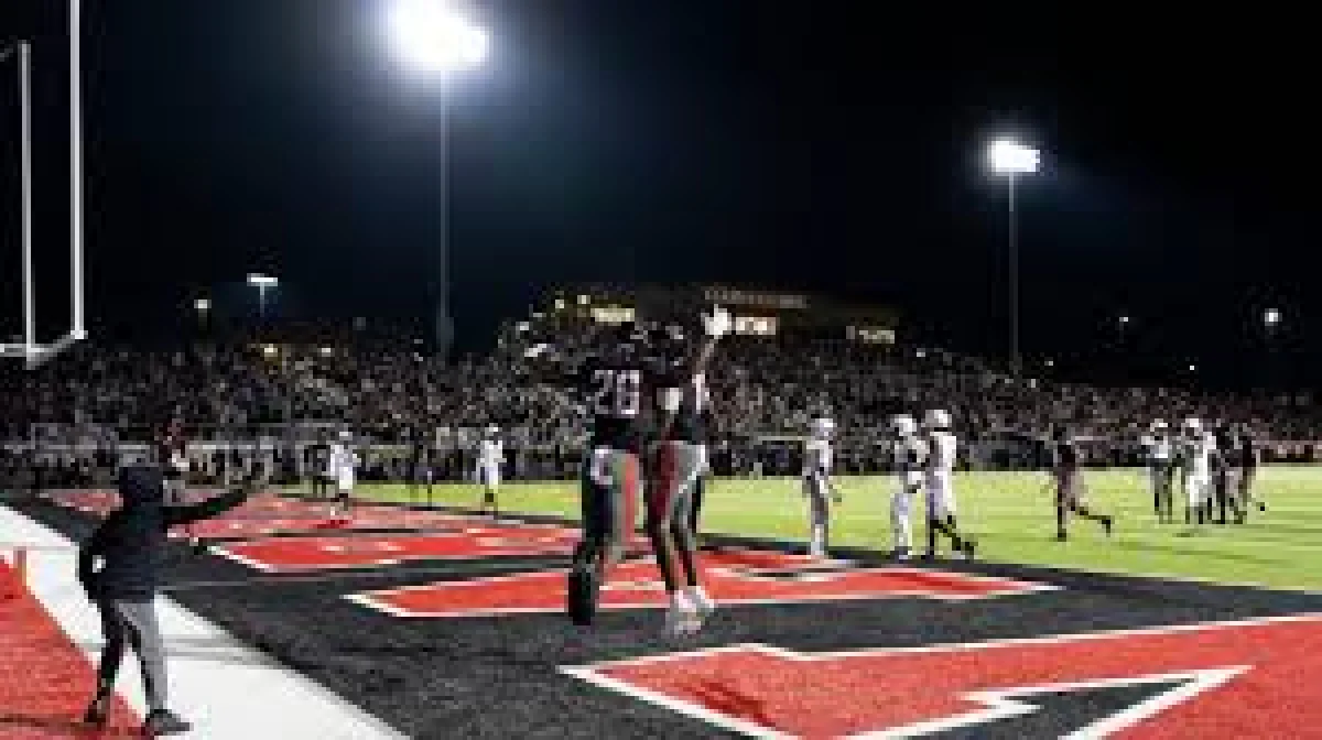 Thompson Vs Prattville draws spotlight as undefeated teams meet Friday ...