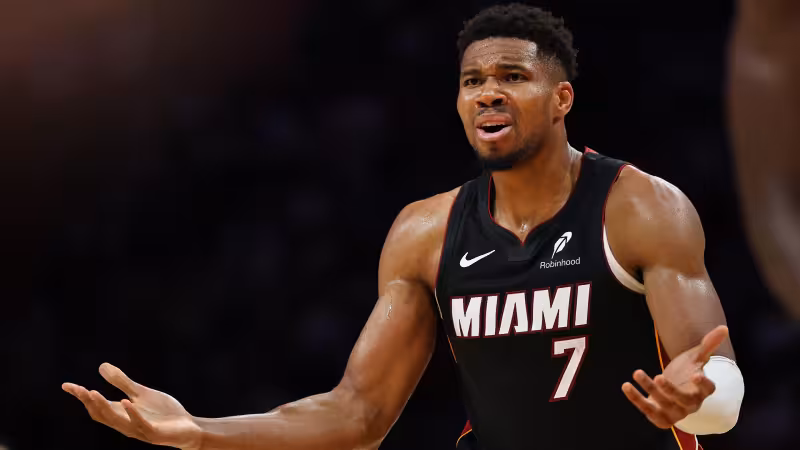 Heat Miami falls to 0-4 as Spoelstra keeps searching for a defense