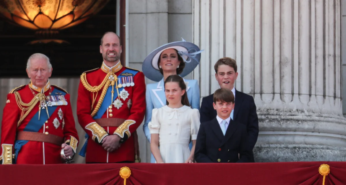 Prince George Charlotte Louis Family Picture shared for Mountain Rescue Awareness Day
