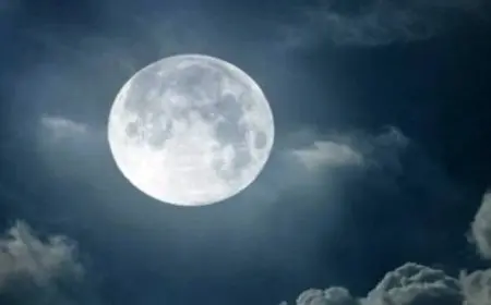 “قمر الفراولة”.. يزين سماء مصر غدا ولمعانه يصل 100%