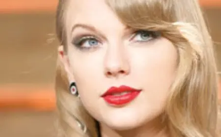 هجوم على مطار بريطانى بسبب طائرة تايلور سويفت الخاصة