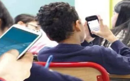 لأطفال أسعد وتعليم أفضل.. لوس أنجيلوس تحظر الهواتف في المدارس