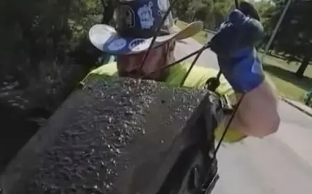 أمريكيان يصطادان بالمغناطيس ويعثران على مفاجأة ثمينة فى صيدهما الأخير