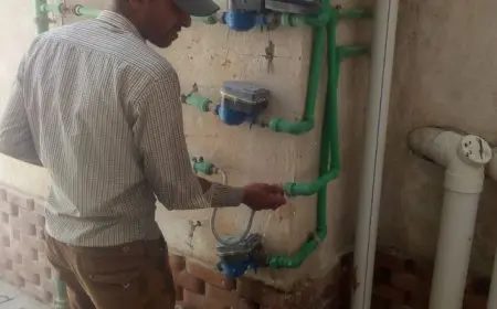 وزير الإسكان: إزالة وصلات المياه الخلسة وتحصيل المديونيات في حملات بعدد من المدن الجديدة