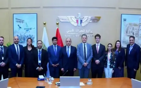 بال .. وزير الطيران المدني يبحث التعاون المشترك مع ممثلي السفارة البريطانية وكبرى الشركات