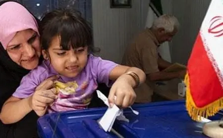 الناخبون الإيرانيون يتوجهون لصناديق الاقتراع لانتخاب الرئيس الجديد