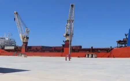 وصول مصيدة قلب المفاعل الخاصة بالوحدة النووية الثالثة على ميناء الضبعة التخصصي