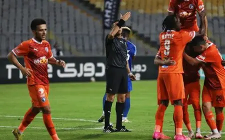 بيراميدز يفوز على سموحة في “مباراة الأزمة” ويبتعد بصدارة الدوري