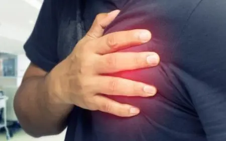 أعراض النوبة القلبية البسيطة وطرق العلاج