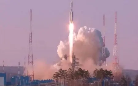 روسيا تعتزم إطلاق صواريخ فضائية جديدة من مطار “فوستوتشني”