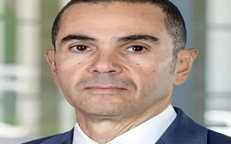 السيرة الذاتية للسيد حسن الخطيب وزير الاستثمار والتجارة الخارجية