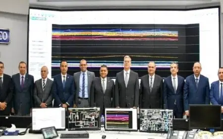 بال .. وزير البترول يتابع انتظام ضخ الغاز للشبكة القومية للكهرباء