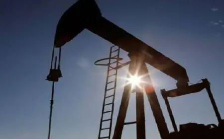 ارتفاع أسعار النفط للأسبوع الرابع على التوالي وسط توقعات بانخفاض الطلب