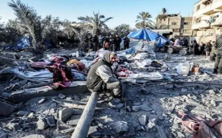 13 قتيلا بقصف إسرائيلي لمدرسة تؤوي نازحين بالنصيرات في غزة