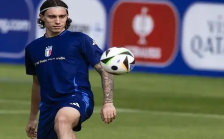 تقارير: أرسنال ينهي اتفاقه مع المدافع الإيطالي كالافيوري ويتفاوض مع ناديه حالياً