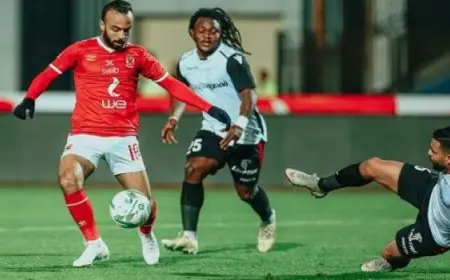 الأهلي يسعى لتحقيق الفوز الـ 12 تواليًا أمام الطلائع فى الدوري الليلة
