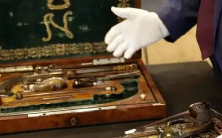 بيع مسدسان للإمبراطور الفرنسي نابليون بونابرت