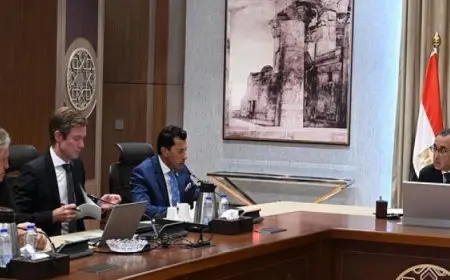 رئيس الوزراء يلتقي الرئيس التنفيذي لشركة “بوما” العالمية لبحث فرص تصنيع منتجاتها في مصر