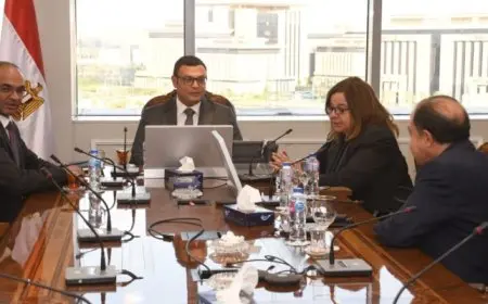 وزير الإسكان يتابع موقف تنفيذ الوحدات السكنية ضمن المبادرة الرئاسية “سكن لكل المصريين”