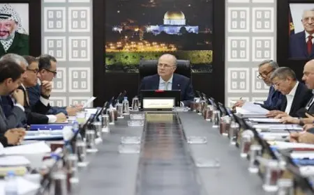 مجلس الوزراء الفلسطيني يكلف الخارجية وجهات الاختصاص بتكثيف الجهود لحشد الدعم الدولي لمناصرة الأسرى