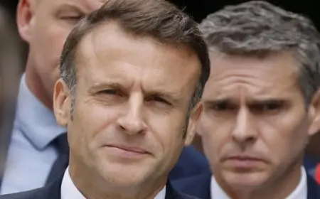 تواصل الغموض السياسي في فرنسا.. وماكرون يدعو لبناء “غالبية صلبة” في الجمعية الوطنية