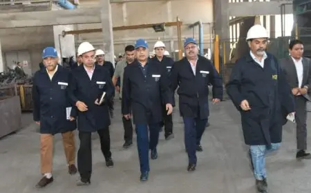 فى أول زيارة ميدانية له.. وزير الإنتاج الحربى يطمئن على معدلات سير العملية الإنتاجية بحلوان للمسبوكات