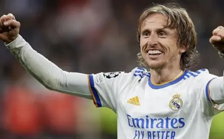 رسميا.. ريال مدريد يعلن تجديد عقد لوكا مودريتش حتى 2025